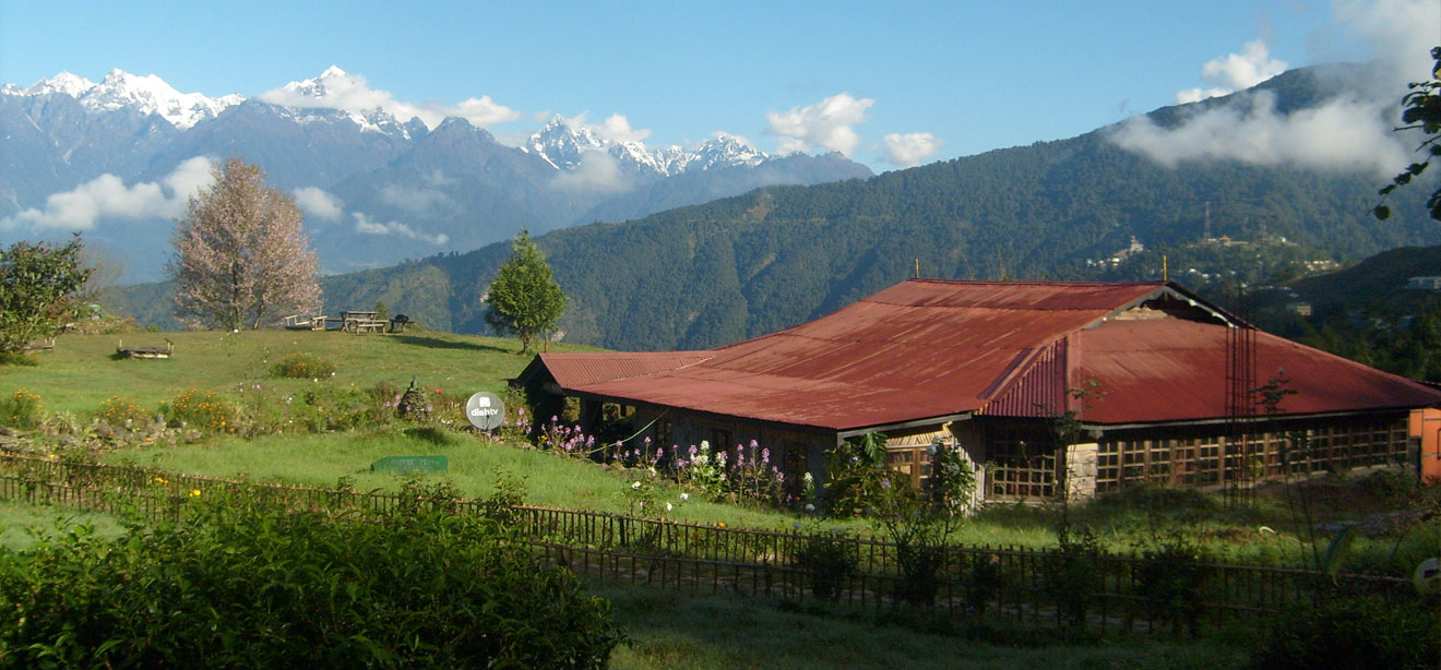 Damthang and Tendong Hill